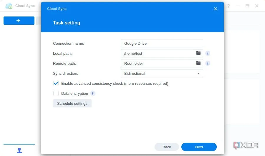 Ảnh chụp màn hình cấu hình Synology NAS hiển thị thiết lập lịch trình sao lưu lên đám mây