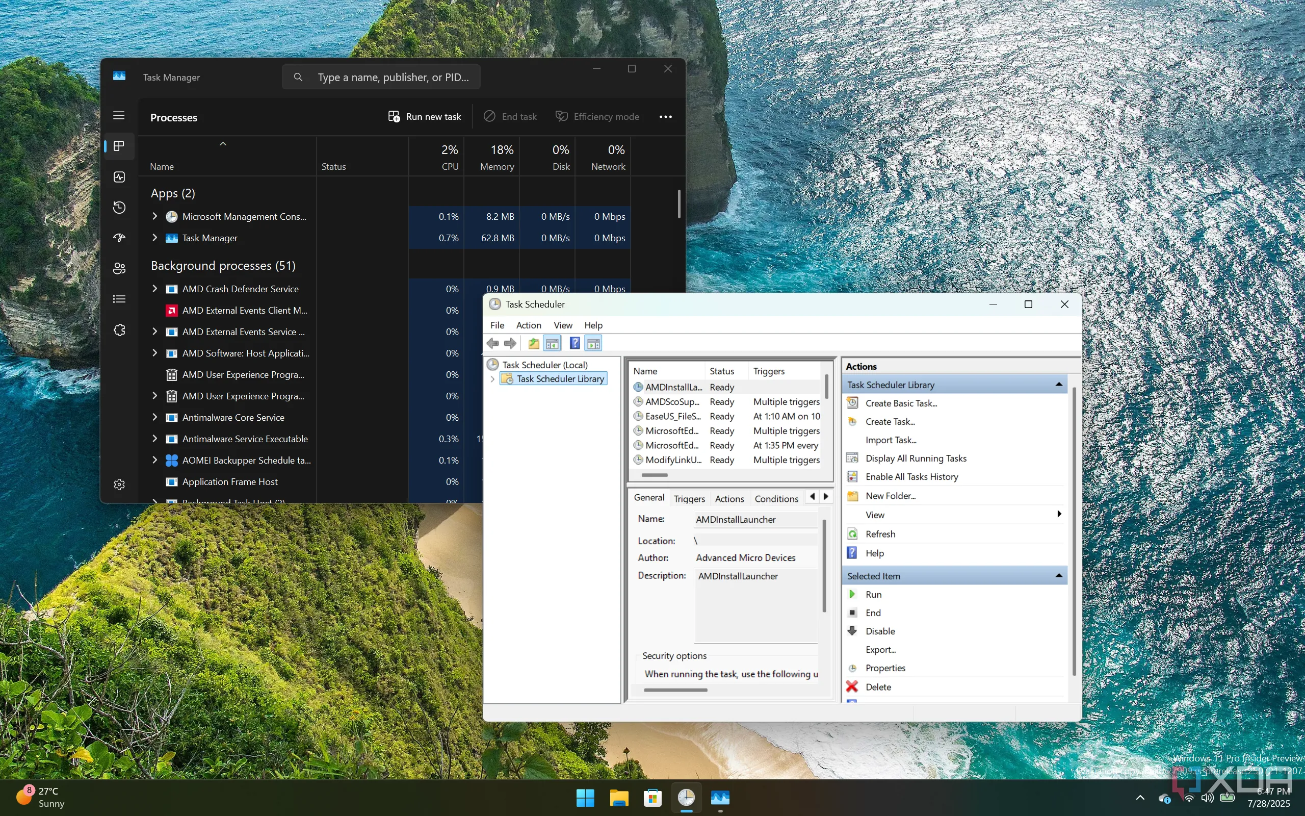 Ảnh chụp màn hình ứng dụng Task Scheduler (Lịch tác vụ) và Task Manager (Quản lý tác vụ) trên Windows 11
