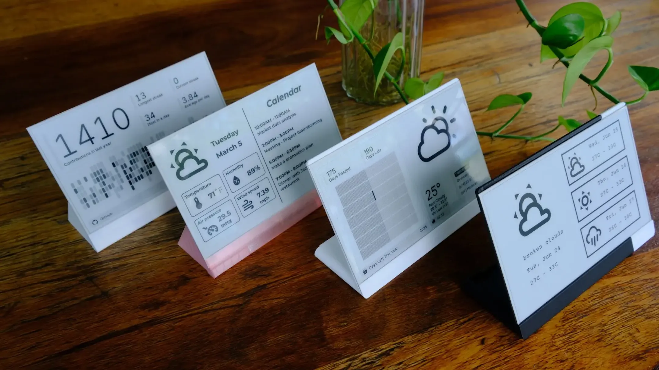 Các bộ kit màn hình e-ink của Seeed Studio, bao gồm TRMNL 7.5 inch DIY Kit