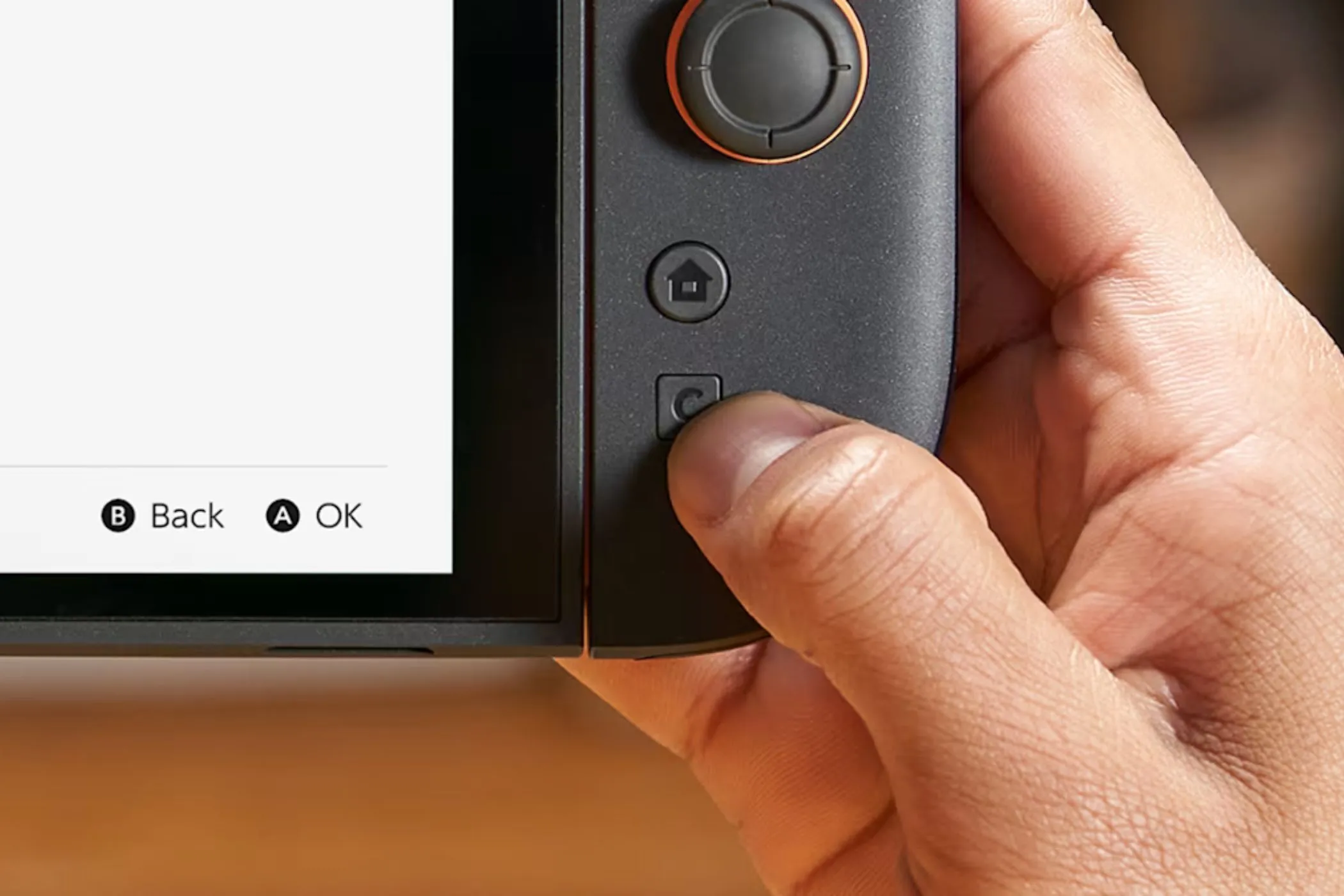 Cận cảnh nút C mới trên Nintendo Switch 2