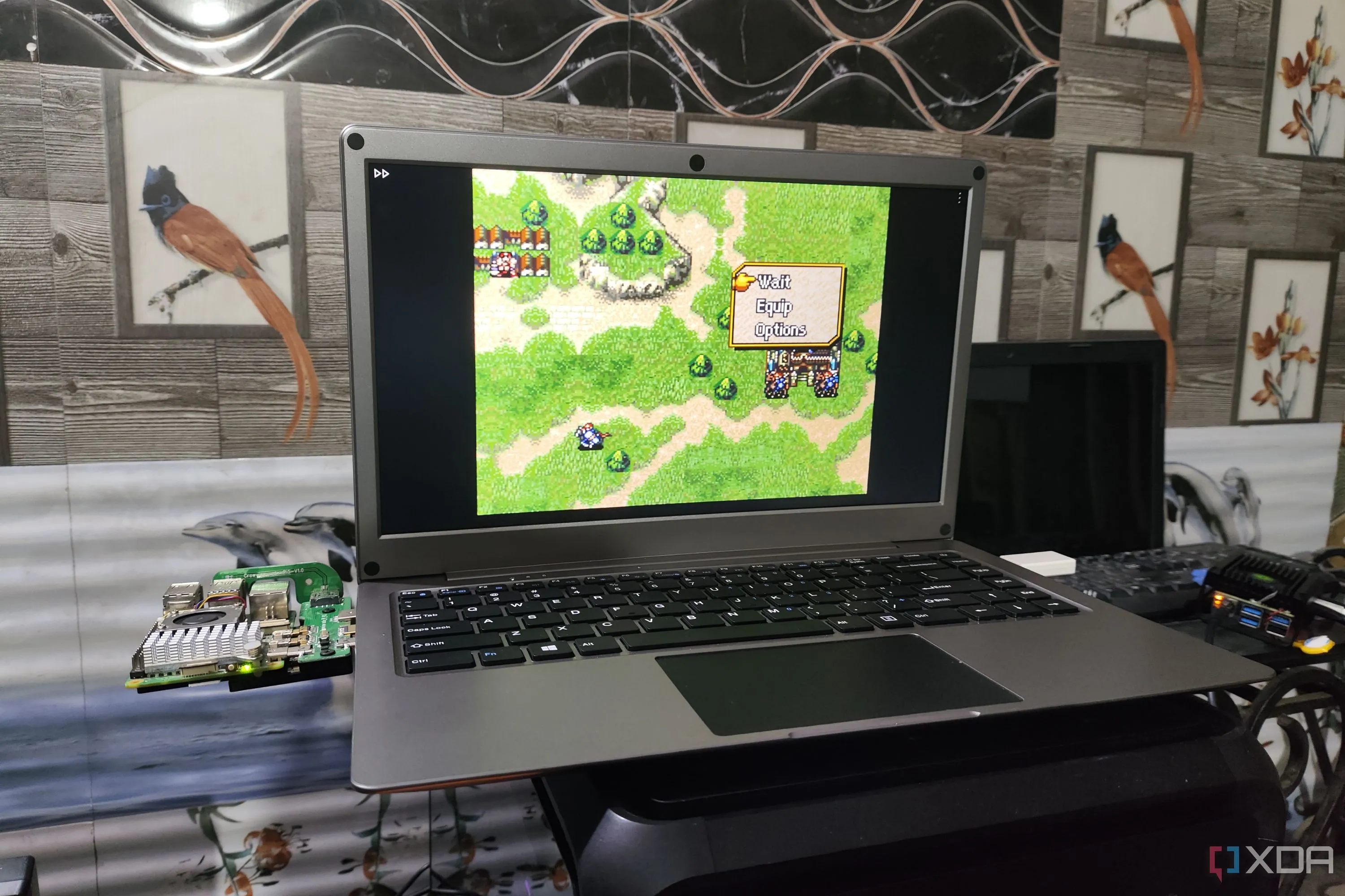 Chơi Fire Emblem: Genealogy of the Holy War trên Raspberry Pi 5, một tựa game chiến thuật nhập vai với cốt truyện sâu sắc và bản đồ rộng lớn