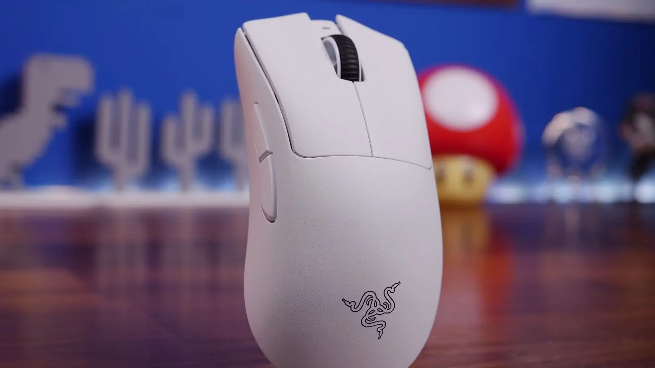 Chuột gaming Razer DeathAdder V3 Pro với polling rate 8000Hz