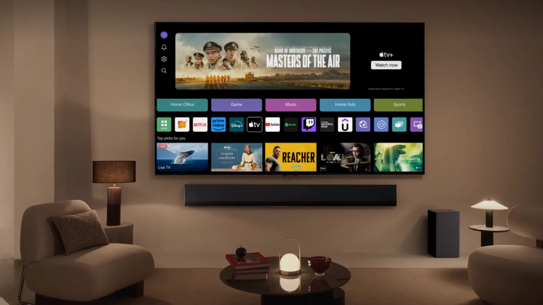 Góc nhìn cận cảnh Smart TV LG UT70 Series hiển thị chất lượng hình ảnh 4K sắc nét và giao diện webOS thân thiện