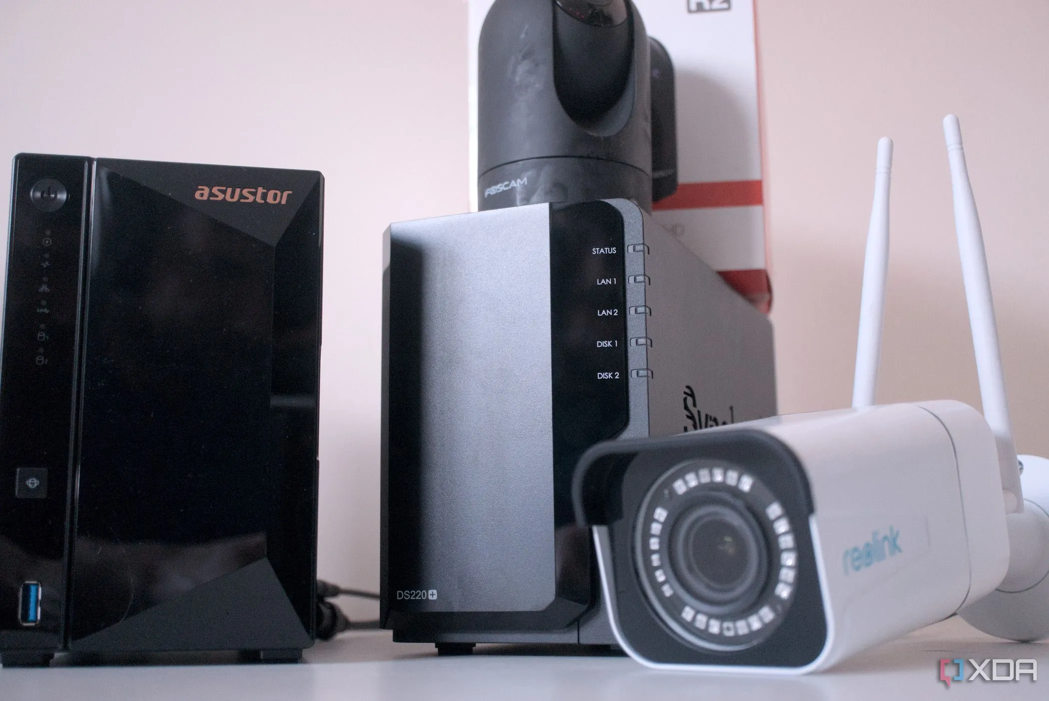 Hệ thống camera giám sát kết nối NAS, giúp bảo vệ an ninh ngôi nhà