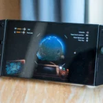 Hình ảnh game Outer Wilds đang chạy trên thiết bị Lenovo Legion Go, minh họa trải nghiệm VR
