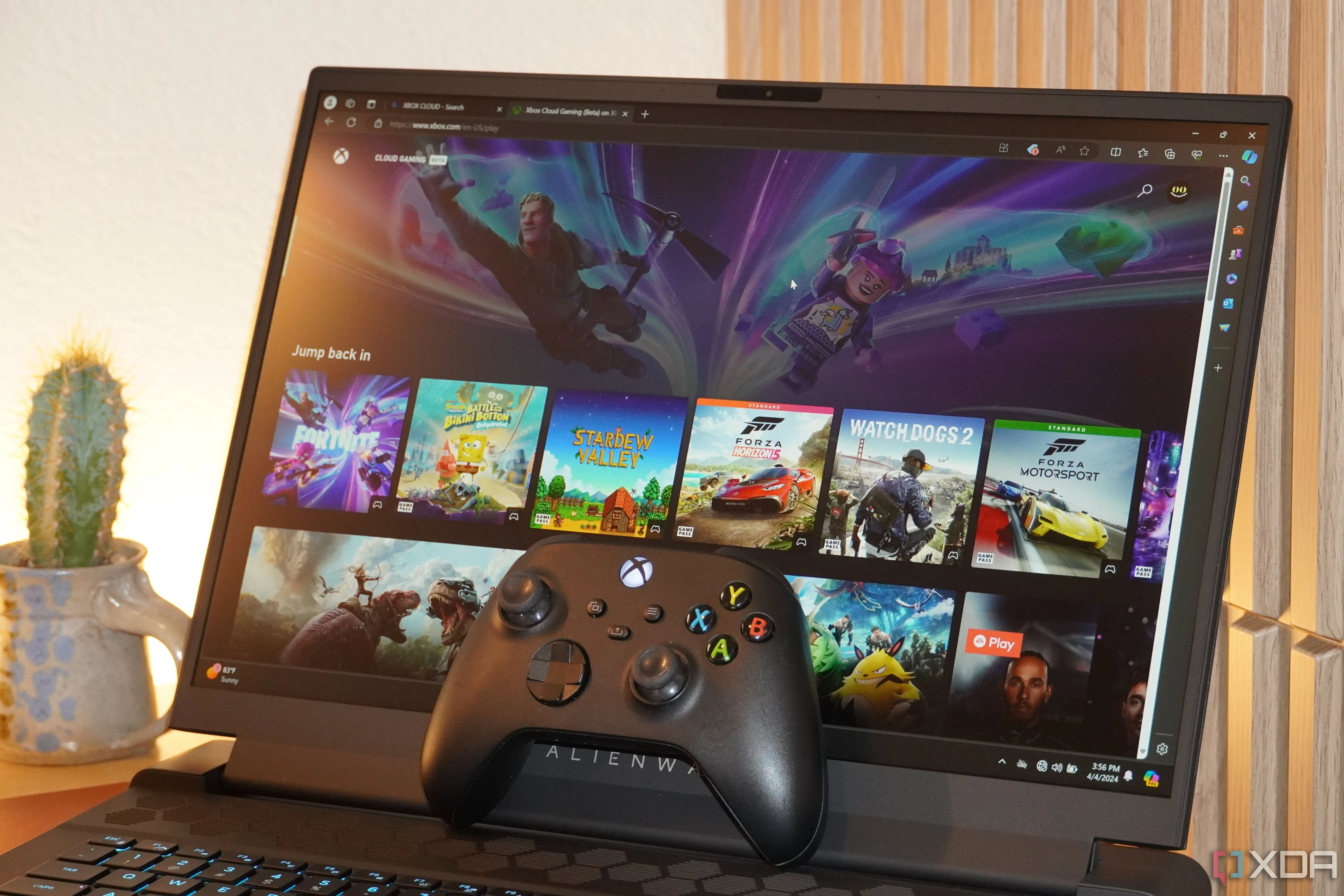 Màn hình chơi game Xbox Cloud trên một chiếc laptop Alienware