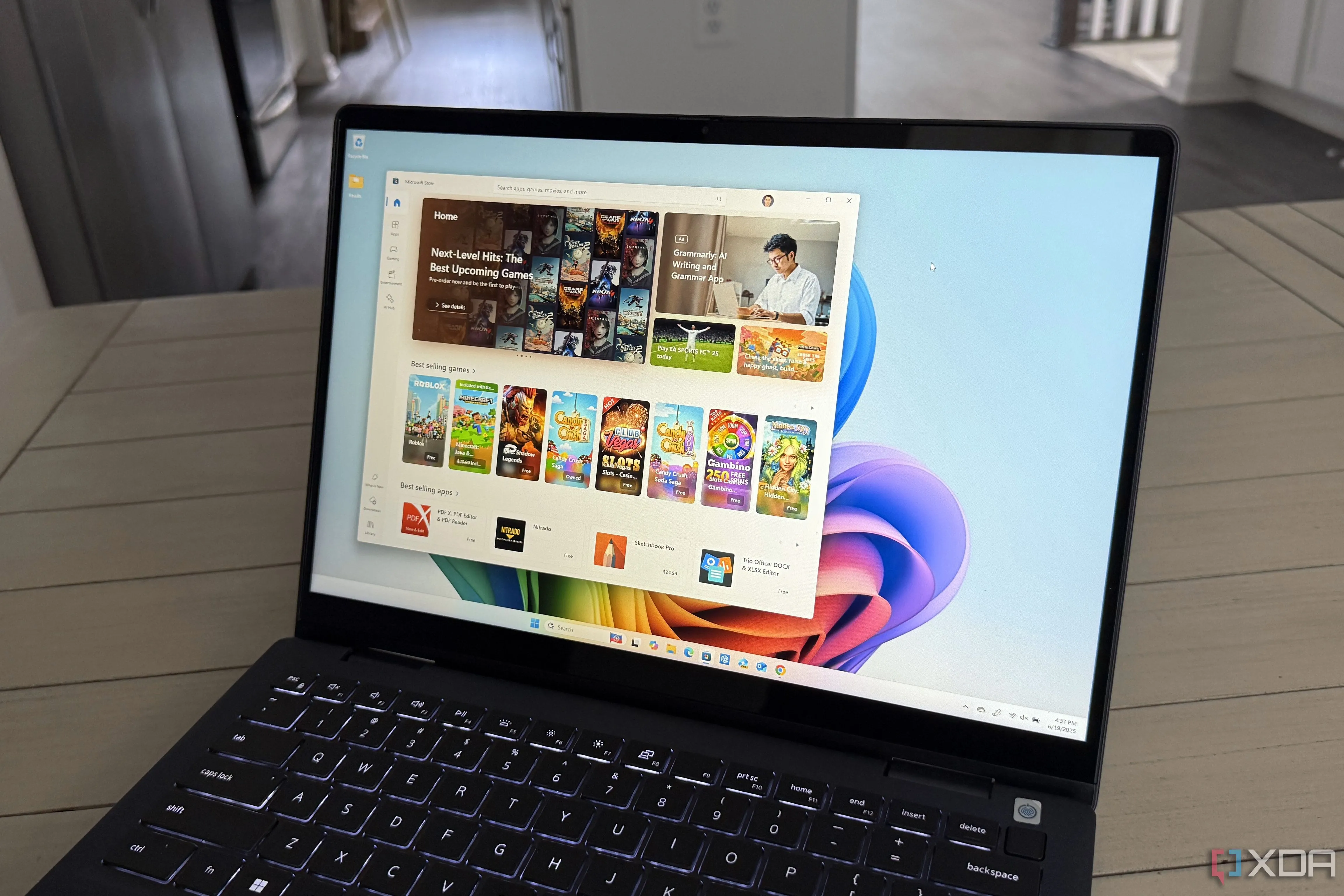 Màn hình Dell 14 Plus 2-in-1 hiển thị giao diện Windows