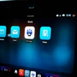 Nội thất xe Mercedes-Benz CLA với màn hình dashboard hiển thị giao diện Microsoft Teams