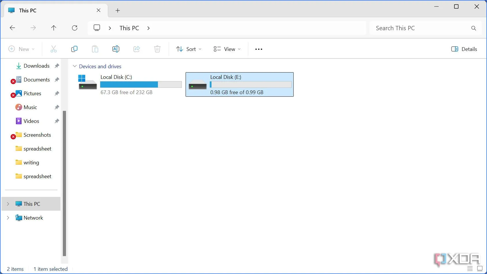 Ổ đĩa RAM mới được tạo hiển thị trong File Explorer của Windows, sẵn sàng để sử dụng