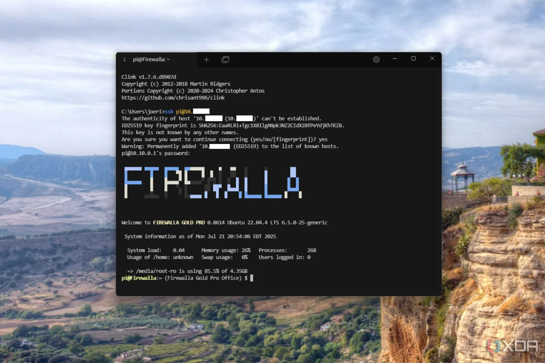 Phiên làm việc SSH trên Firewalla, cho phép người dùng tùy chỉnh sâu hệ thống Linux