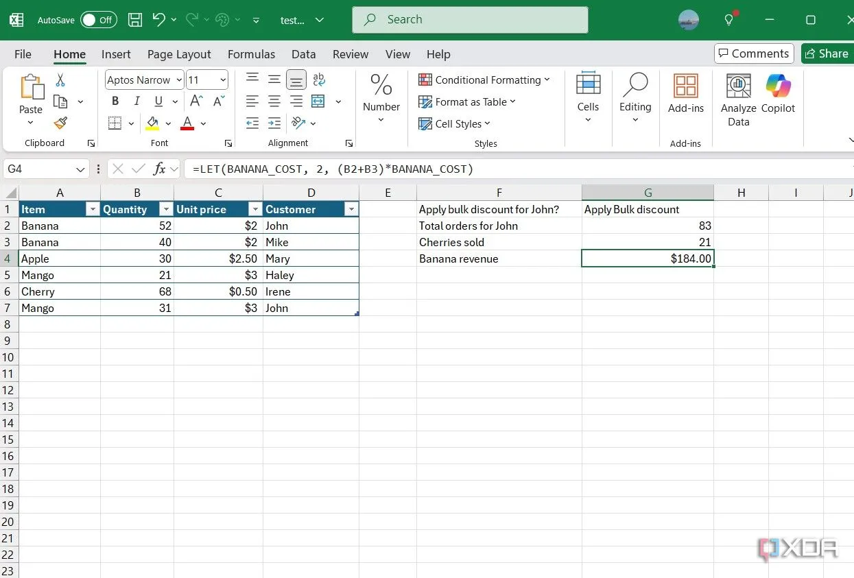 Sử dụng hàm LET trong Excel để định nghĩa biến giá chuối, giúp công thức dễ đọc và chỉnh sửa hơn.