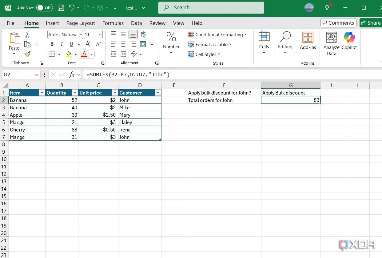 Ví dụ cách dùng hàm SUMIFS trong Excel để tính tổng số lượng trái cây đã mua bởi một người dùng cụ thể.